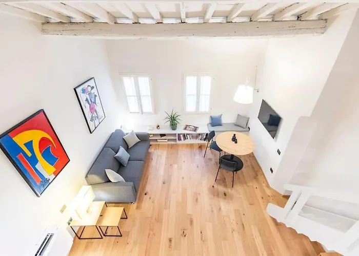 B-Suite Florence