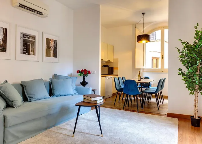 Mamo Florence - Erika & Keira Apartments