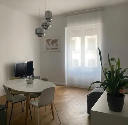 Firenze, Comodo Appartamento A Coverciano