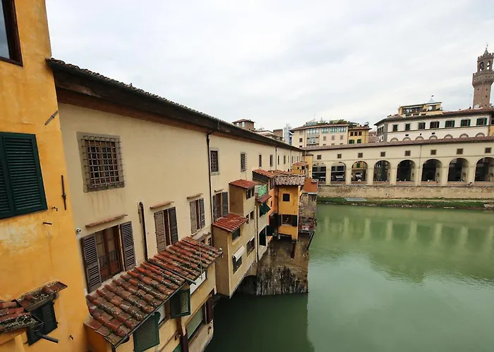 Ponte Vecchio Unique
