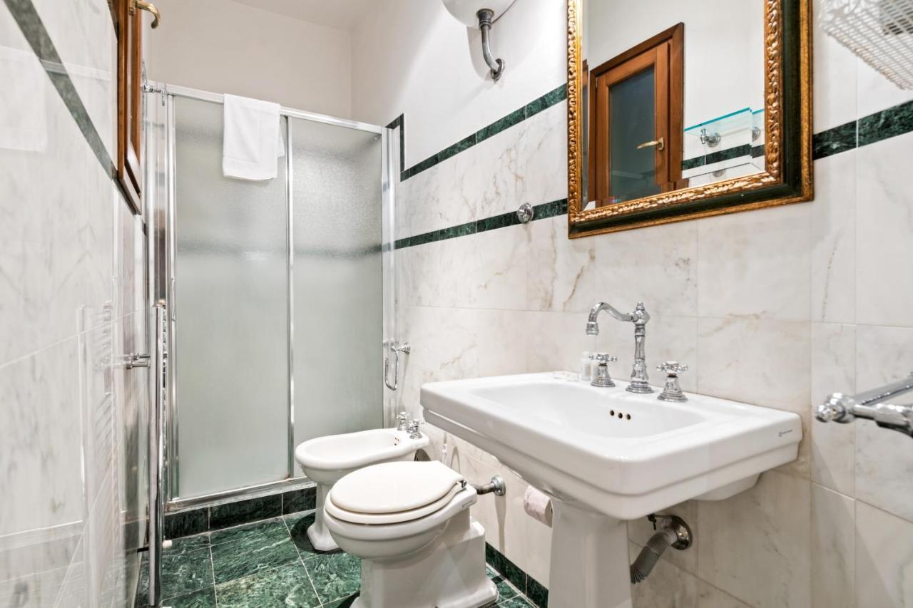 Pergola Theater Apartment Florence