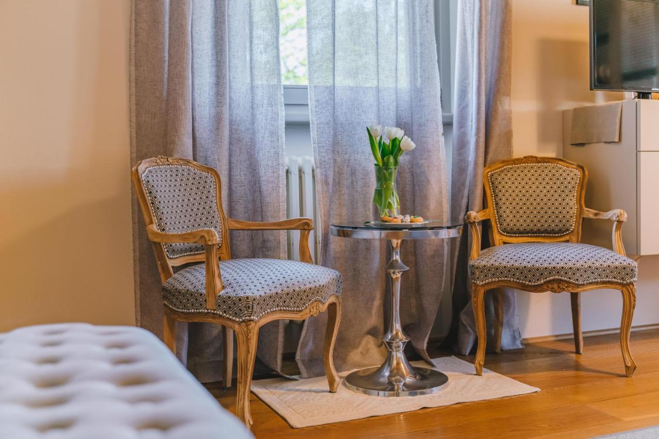 Duchess Boutique De Charme Bed & Breakfast