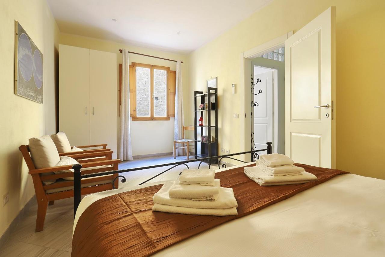 At 4 For Apartment *