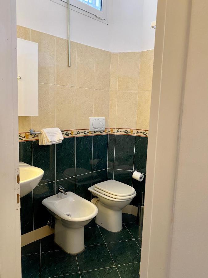 Nice & Roomy Behind The Uffizi Museum * Florence