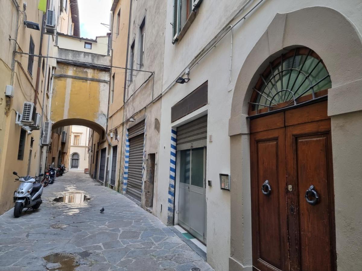 Appartamento In Chiasso Degli Armati *