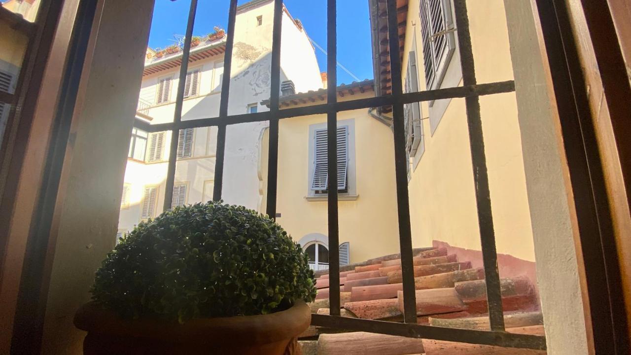 In Chiasso Degli Armati