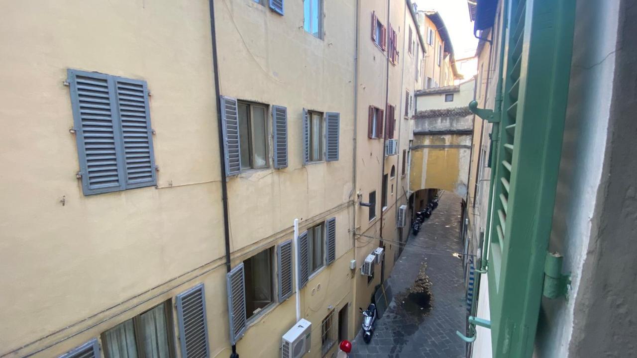 In Chiasso Degli Armati *