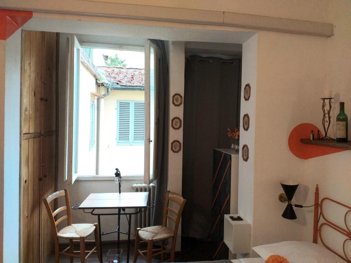 Via Faenza Guest house