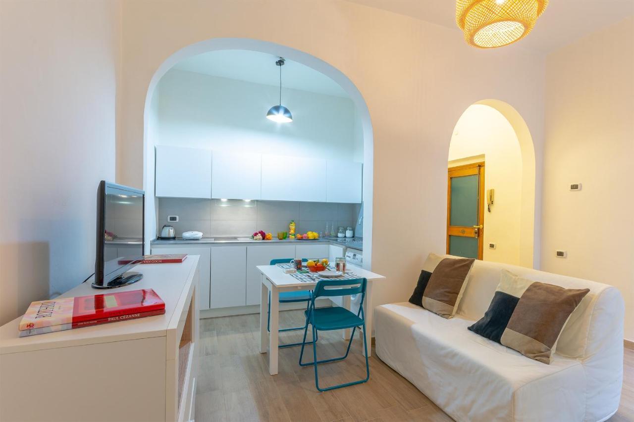 Apartment De Paolo Florence