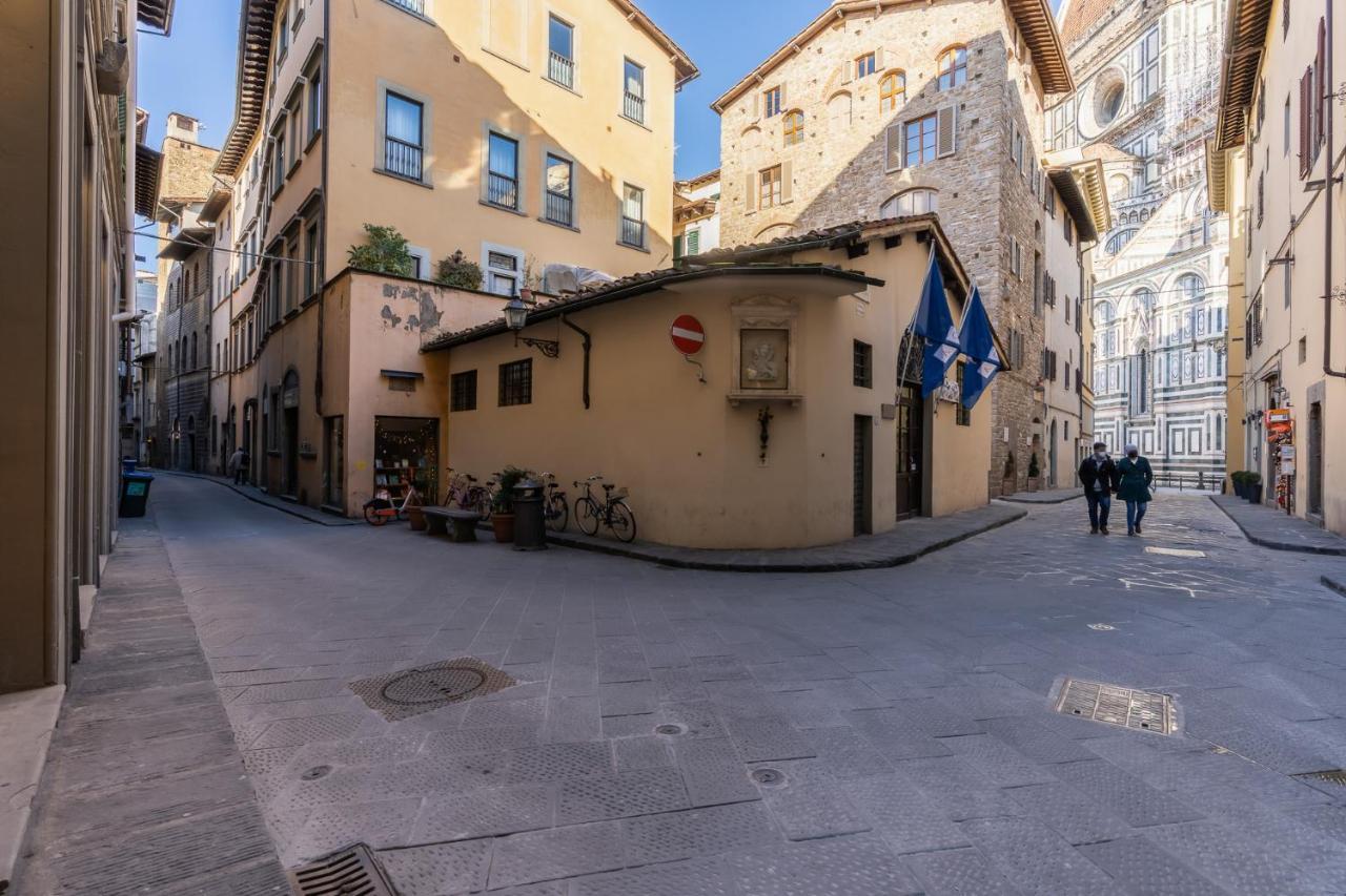 Oche Florence
