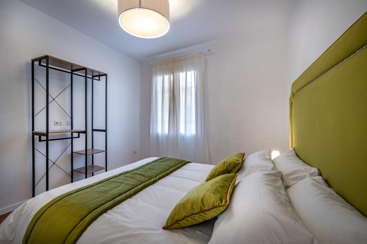 Apartment Jcl First In The Hearth Of Florence