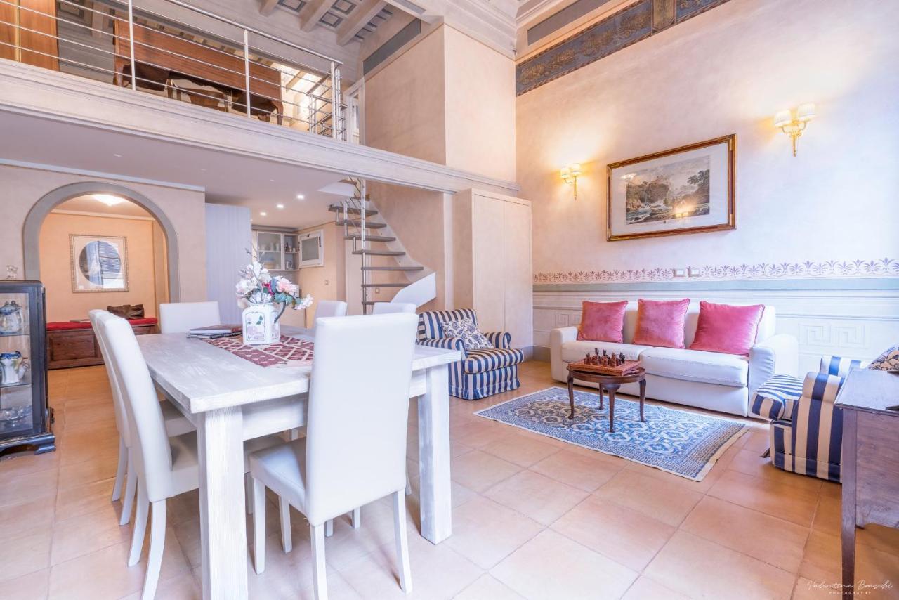 Your Nest In * Florence