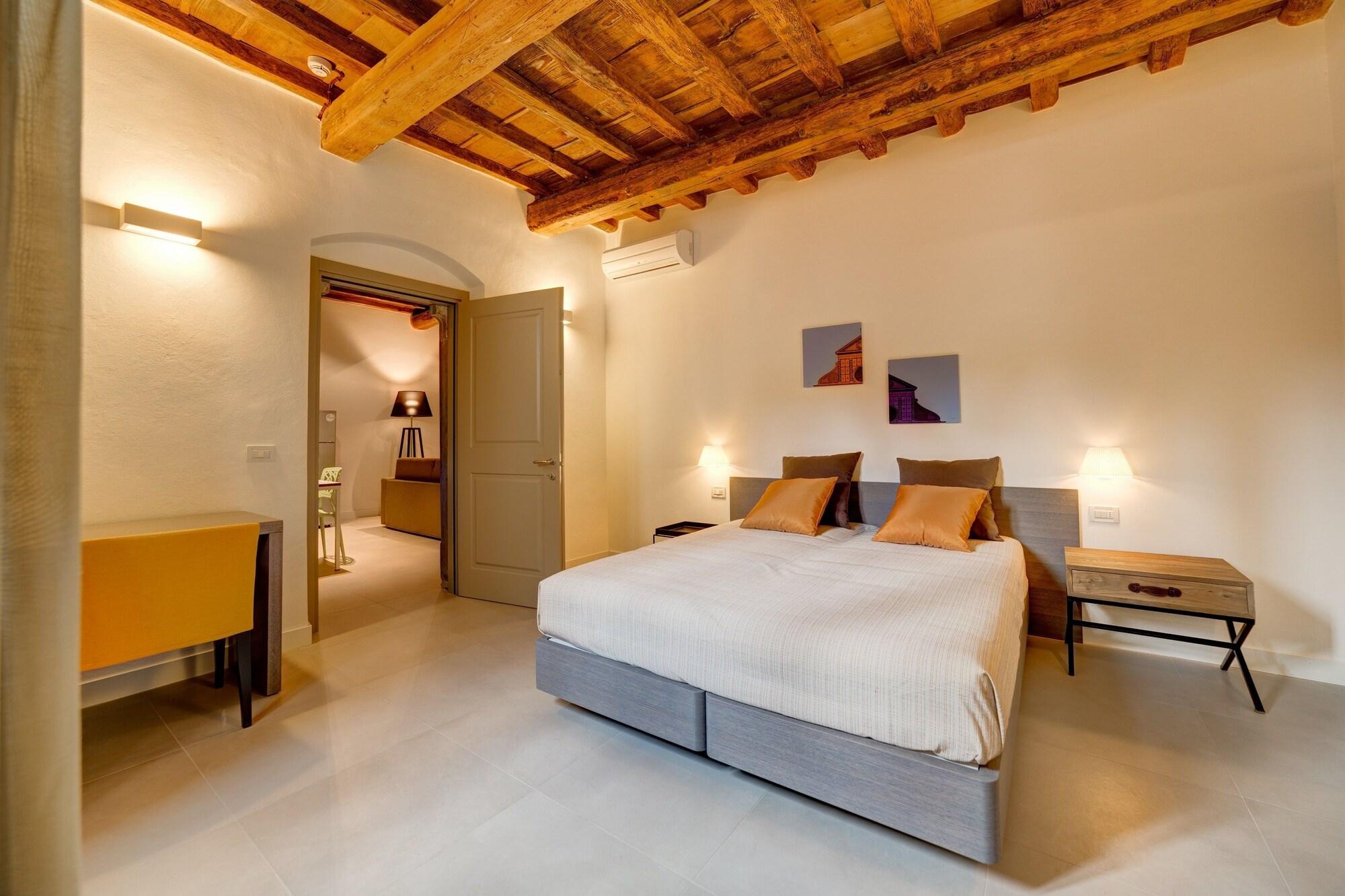 Aparthotel Mannaioni 4*