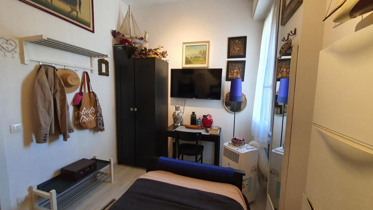 Holidays In Guest house *