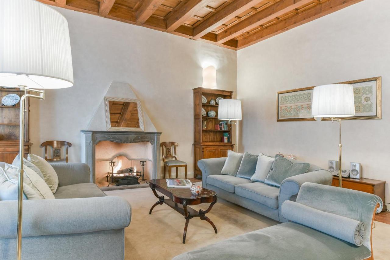 Appartamento Pontormo With Fireplace In Oltrarno