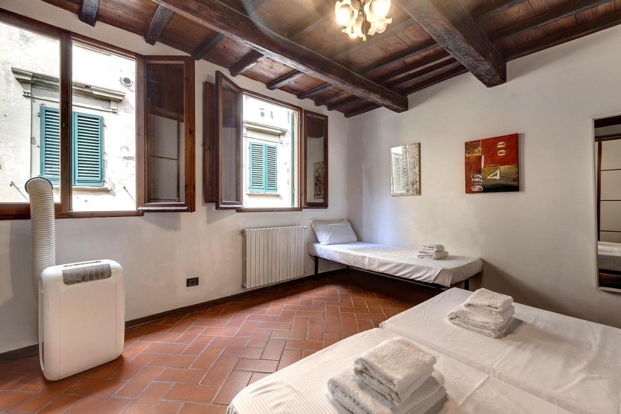 Apartment Pinti 46