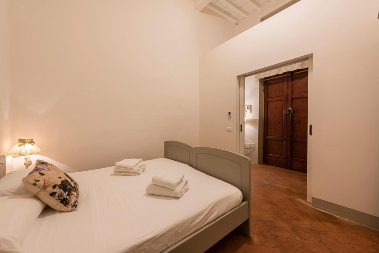 Toscanella Romantic