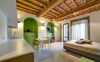 Aparthotel Mannaioni 4*