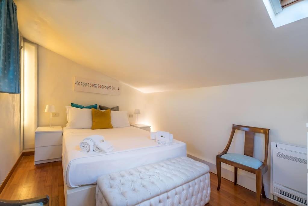 Apartment Luxury In Adimari's Tower With Terrace