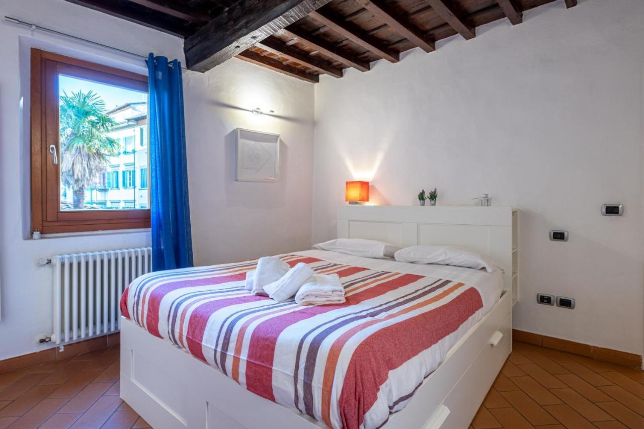 Sant'ambrogio Colorful Apartment
