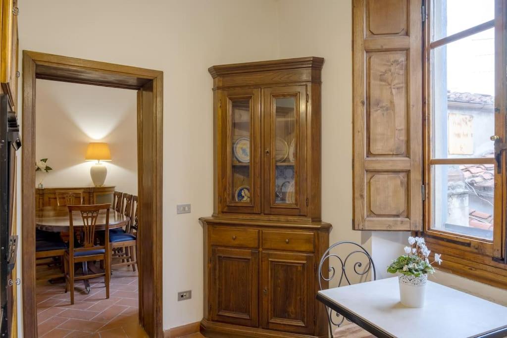 Apartment D/t Elegant & Spacious Flat 2' Walk Train Station *