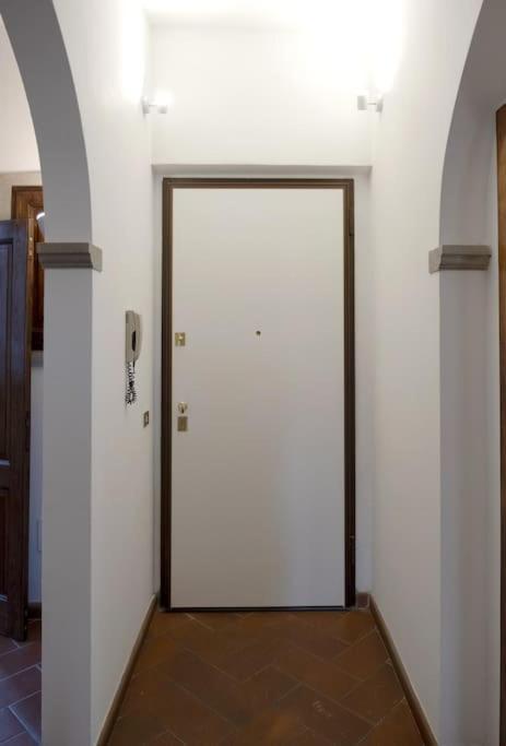 Apartment D/t Elegant & Spacious Flat 2' Walk Train Station *