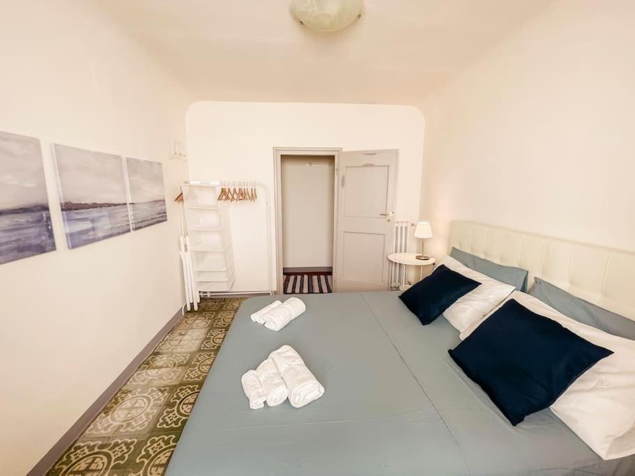 Appartamento Elegante Residenza In Piazza De' Pitti *