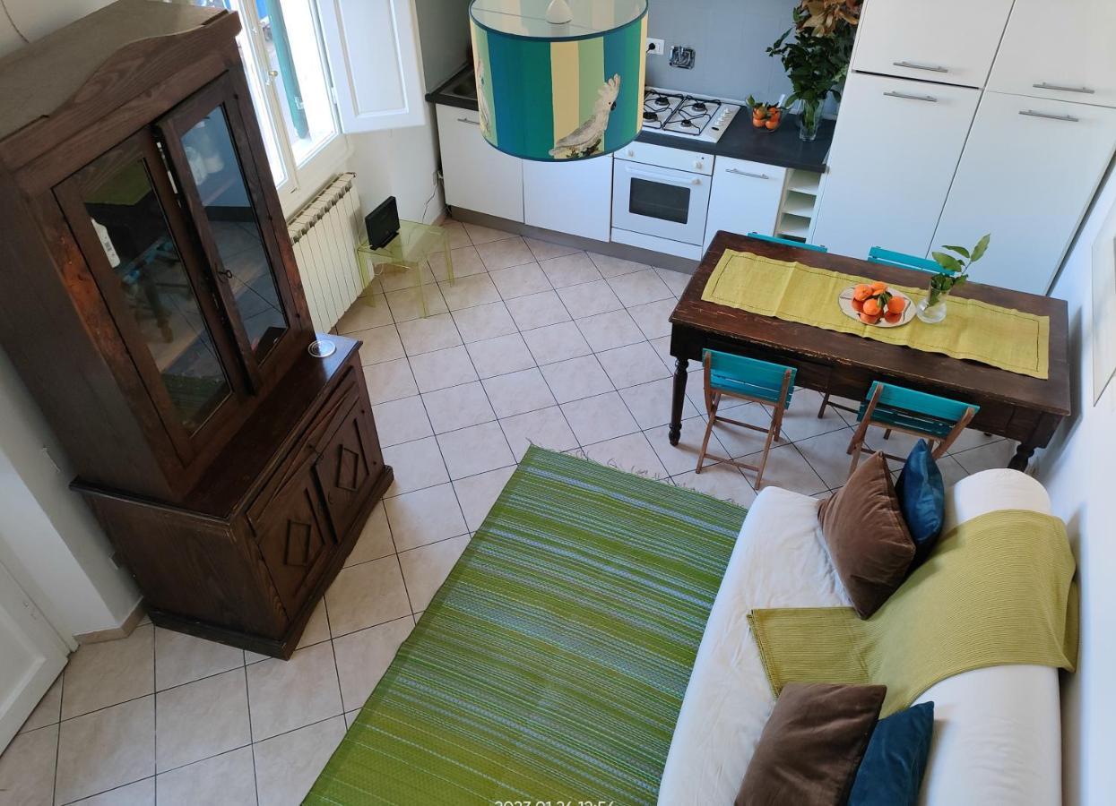 Apartment Bright Angelico In - By Beahost *