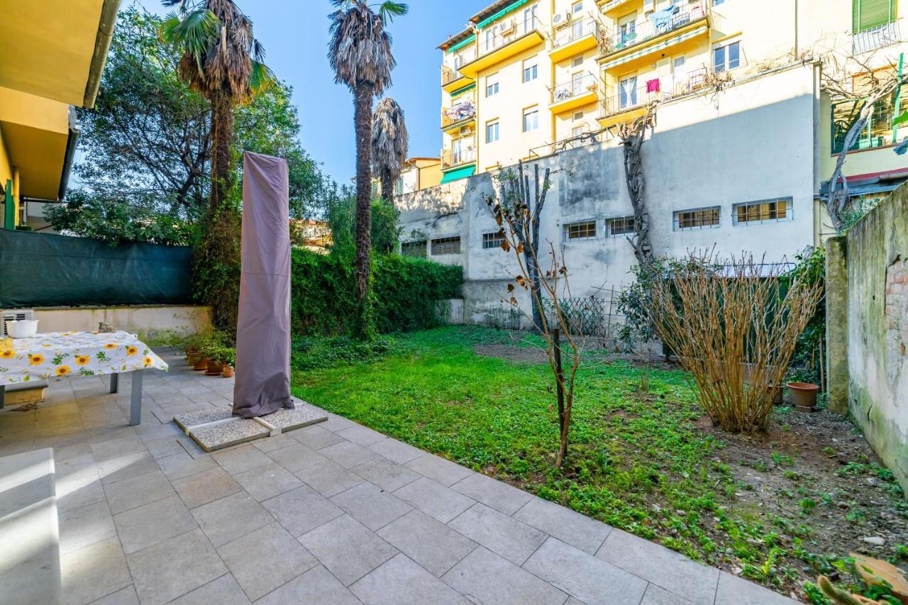 Quiet With Private Garden Appartamento