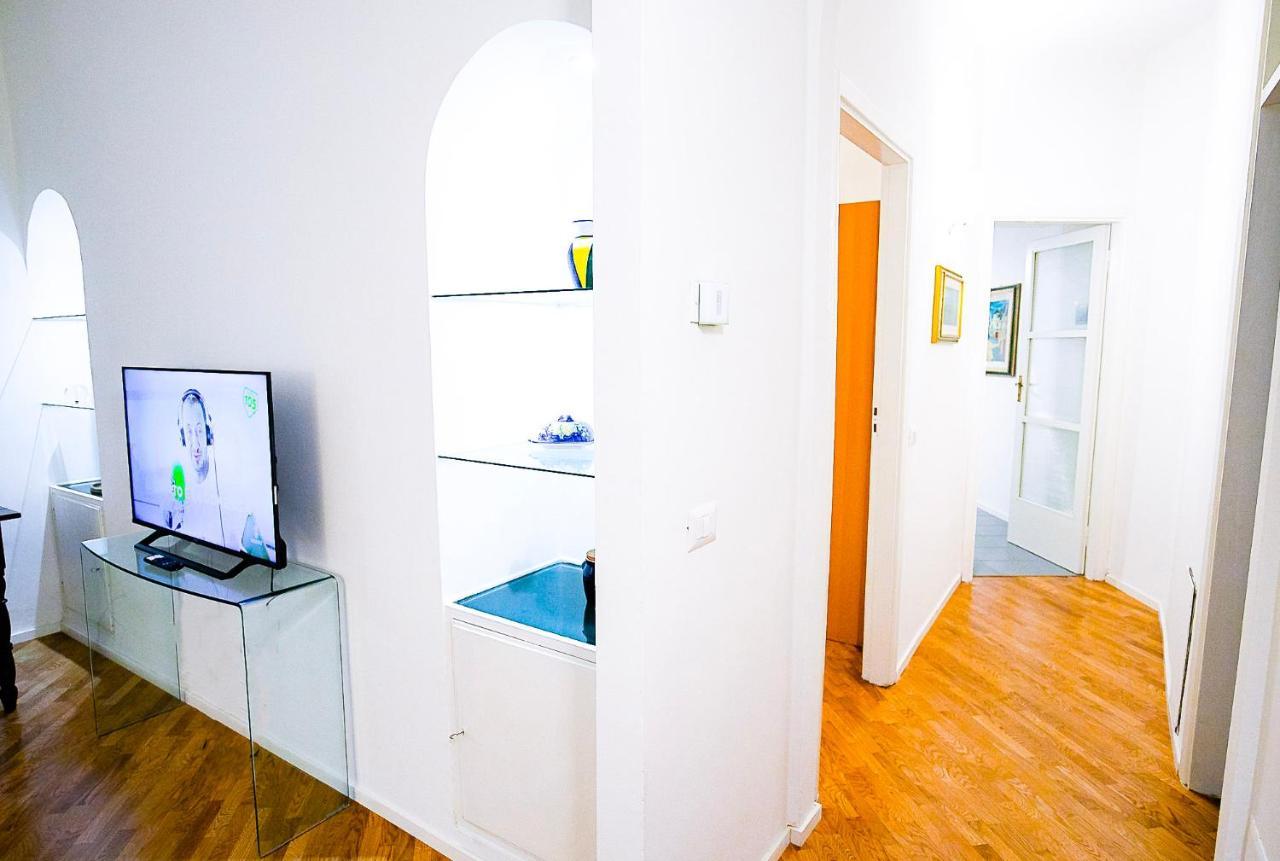 Acacia - Avocado Apartment