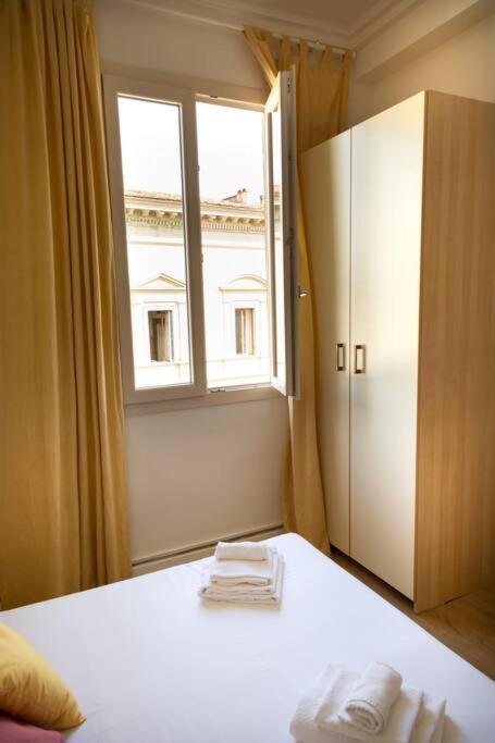 La Stanza Di Michelangelo Nel Centro Di Apartment