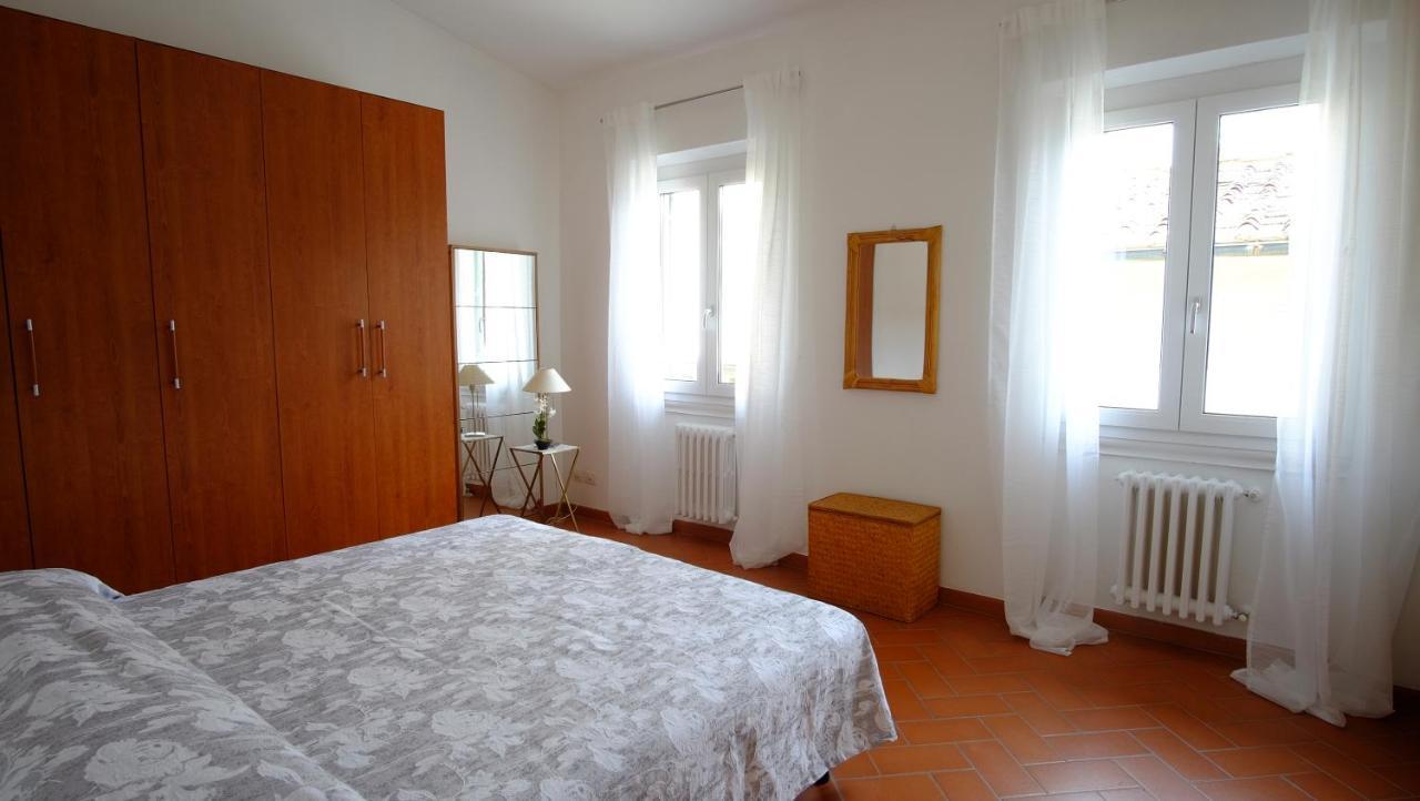 Borgo Pinti 49 *