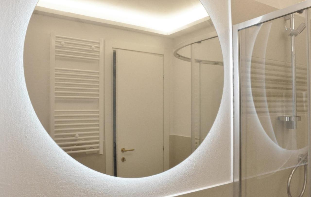 Charming Michelangelo Apartment Florence