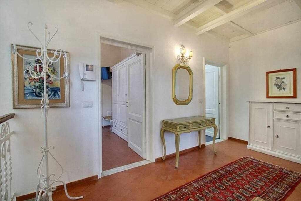 Santa Croce Elegant With Garage * Firenze