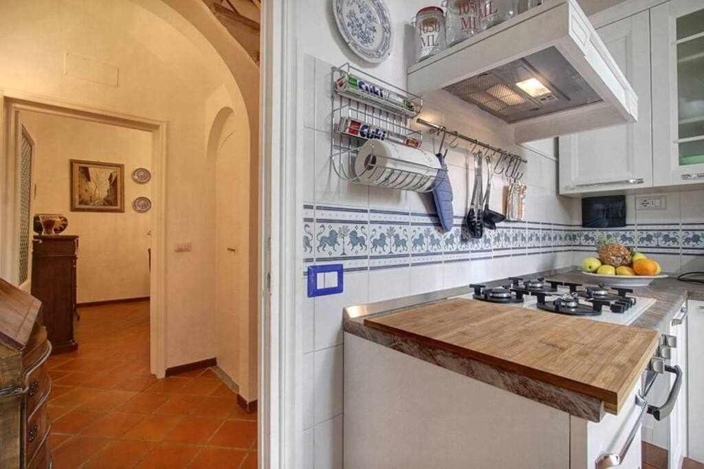 Santa Croce Elegant With Garage Appartamento Firenze