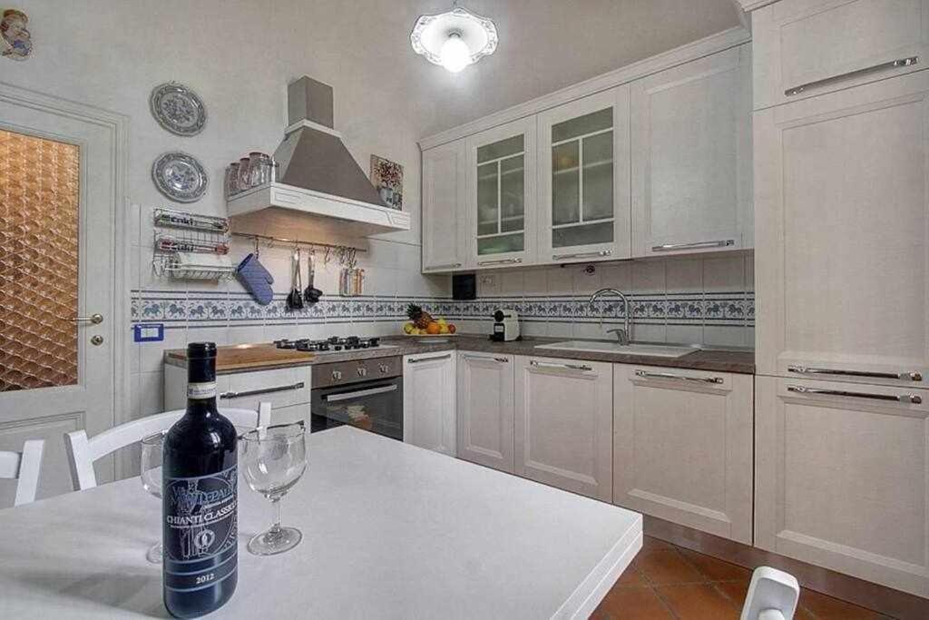 Santa Croce Elegant With Garage Appartamento Firenze