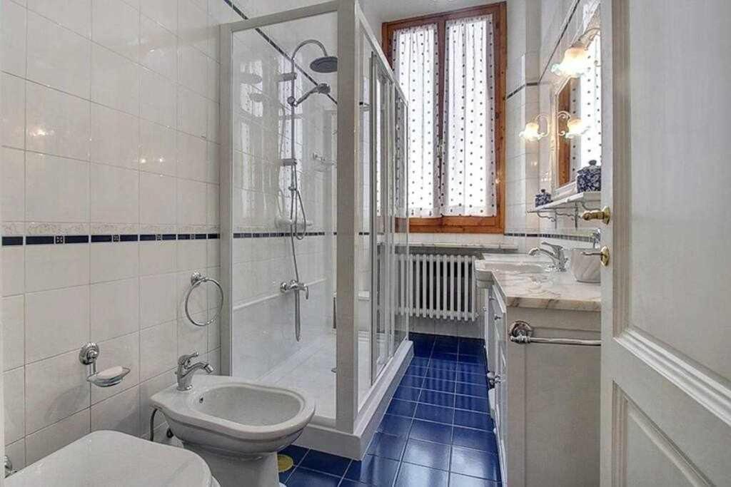 Santa Croce Elegant With Garage Appartamento Firenze