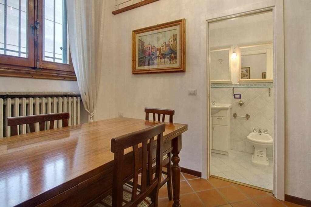 Appartamento Santa Croce Elegant With Garage Firenze