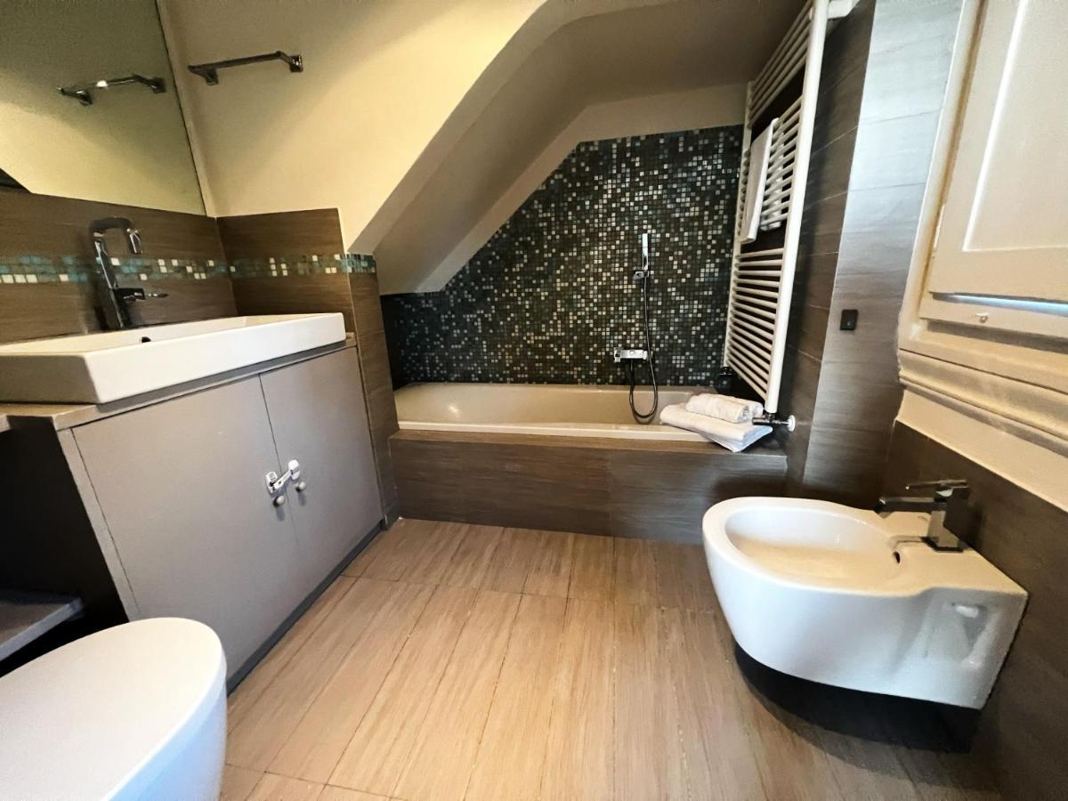 Chic In - Dolcevita Apartment *