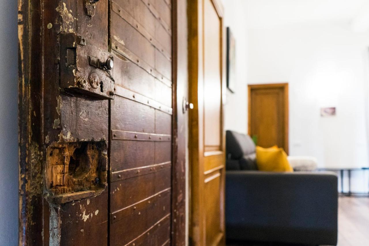Apartment Via Ricasoli Cathedral Florence