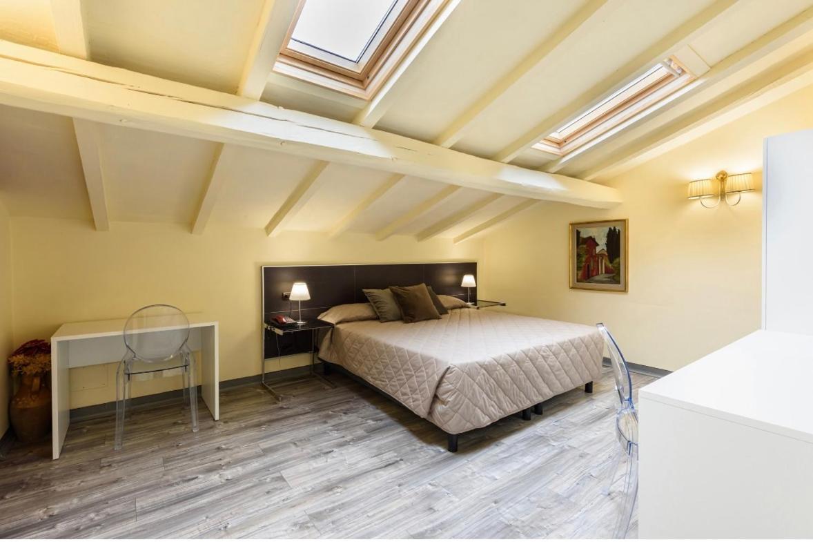 Casa Rossa Bed & Breakfast