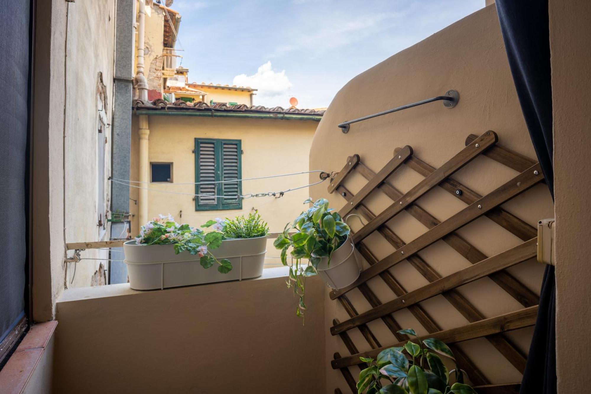 Tipica Cozy House + Parking! * Firenze