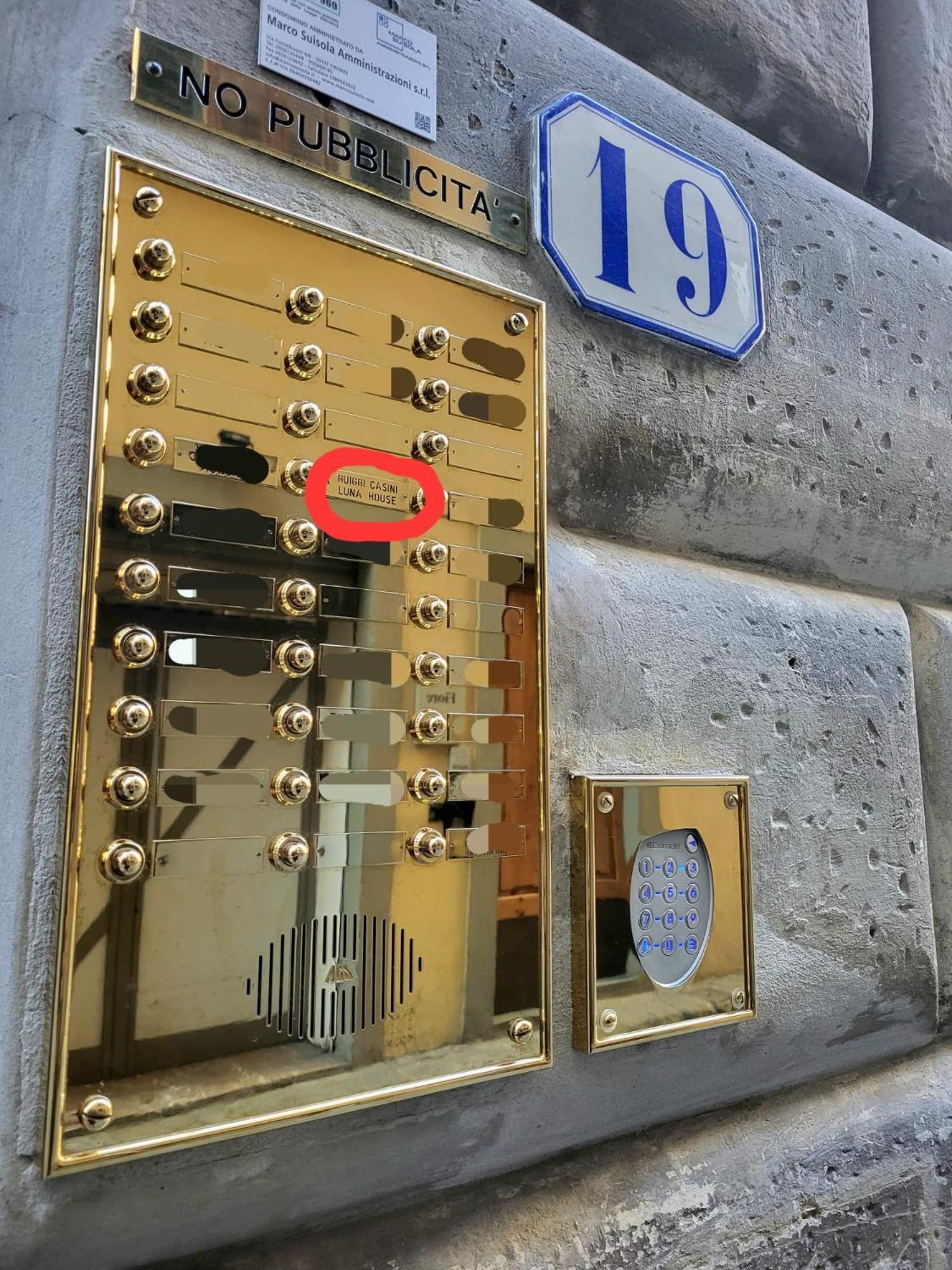 Centro Storico Firenze, Luna House Apartment *