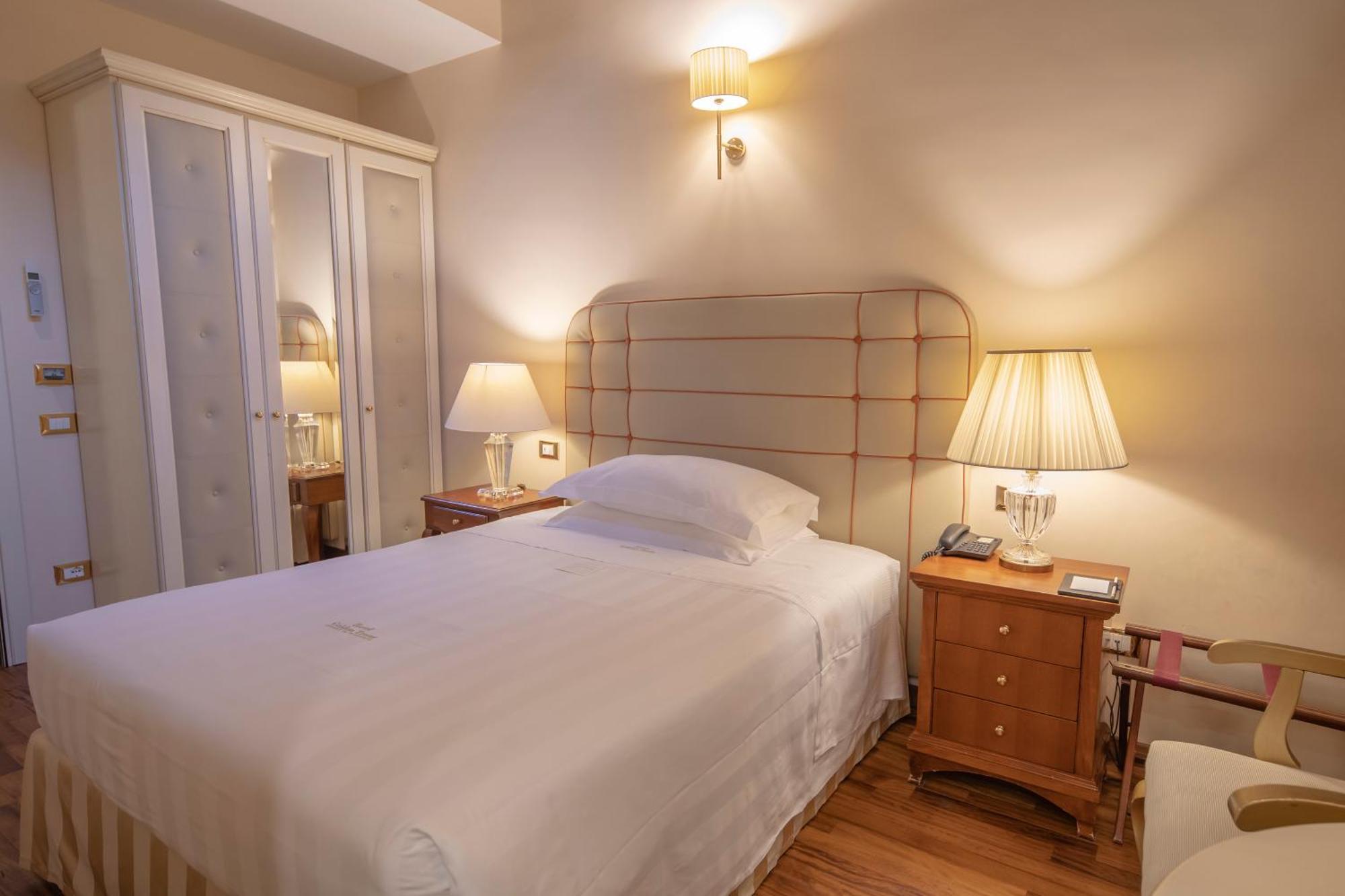 Golden Tower & Spa 5* Florence