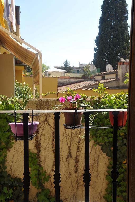 Merville House * Florence