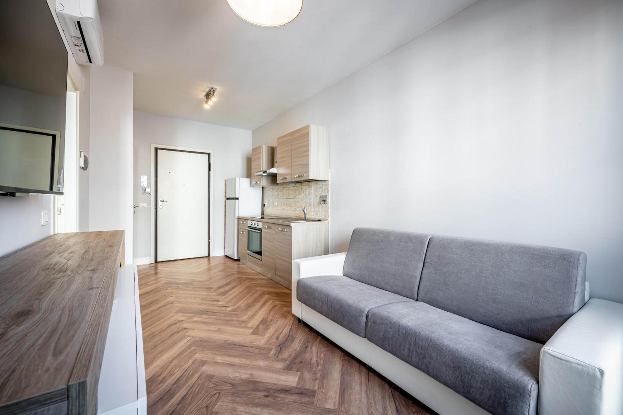 Appartamento Yid Quiet With Parking *