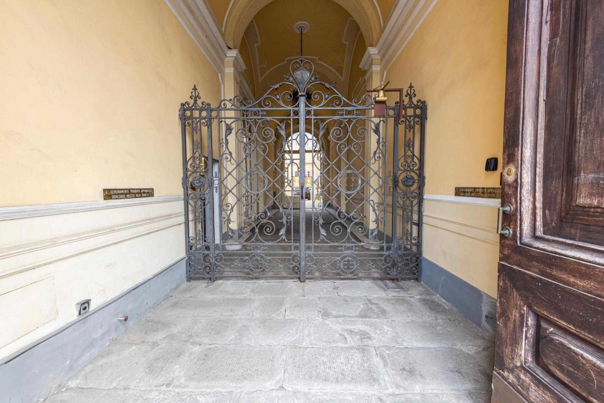 Apartment Vecchia Apartment, Free Parking Florence
