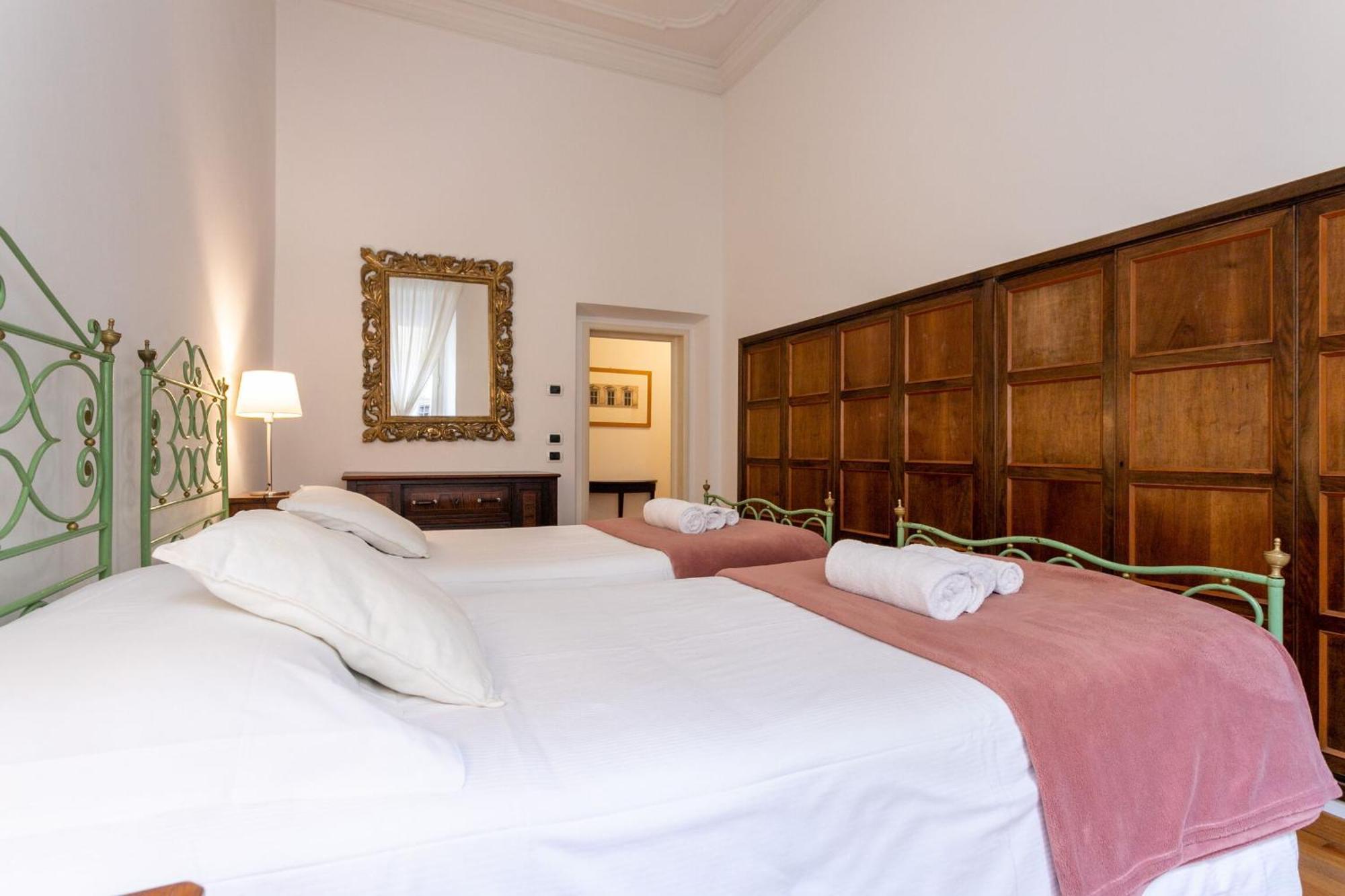 Apartment Zara Charme