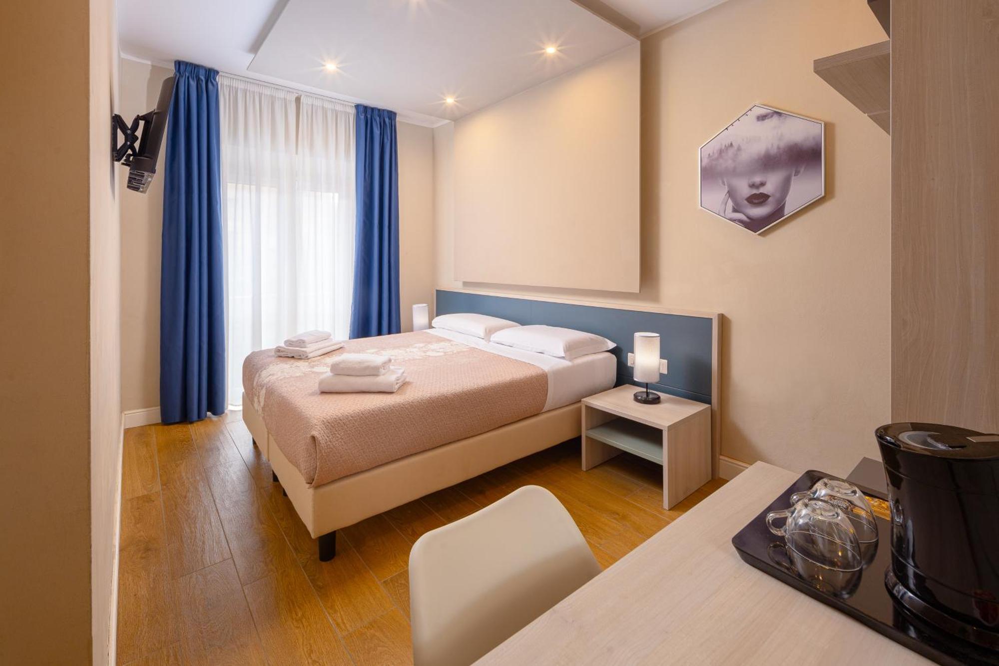 Bijou Roof Terrace Hotel 3*