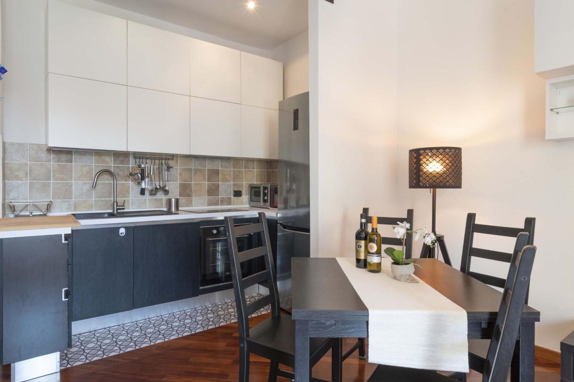 Italian Experience-novoli Apartment *